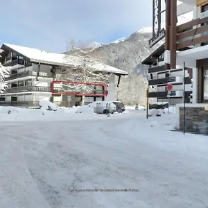 Montagne Aux Montjoie 6-7 Personnes Appartement
